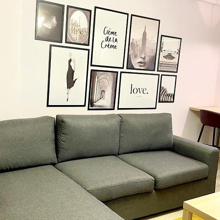 Lovely Apartment Tirana Esterno foto